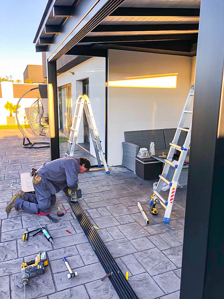 trabajos mantenimiento cortinas cristal proaluminio